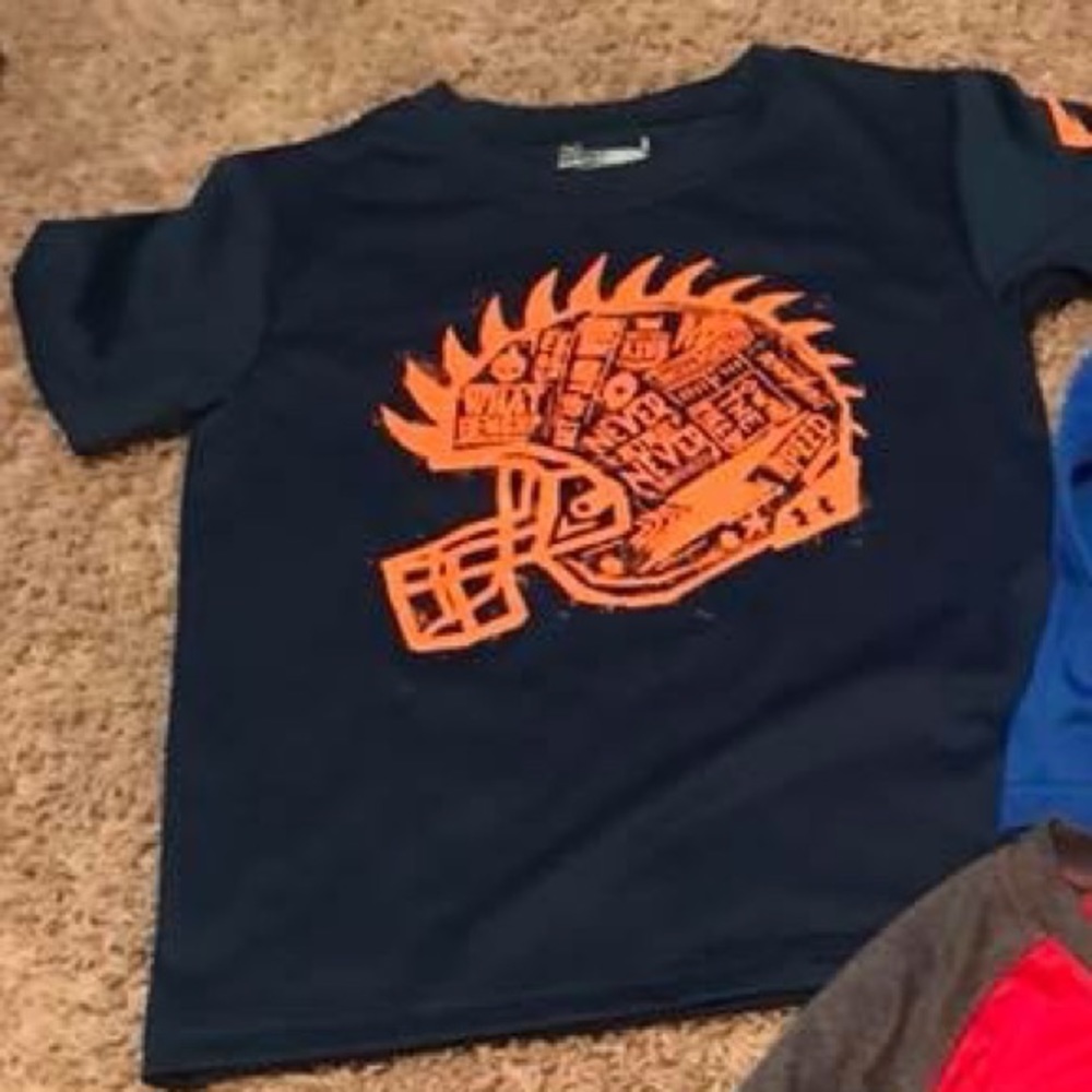 Boys under armour shirt